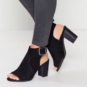 Vionic Perk Blakely Open Toe Ankle Strap Heel Sandal Black Suede 9